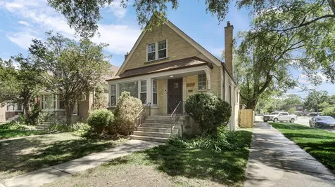 8459 South Elizabeth Street Chicago IL 60620