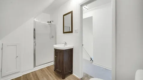 8459 South Elizabeth Street Chicago IL 60620