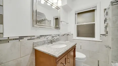 8459 South Elizabeth Street Chicago IL 60620