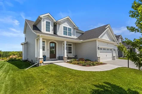 906 Declaration Drive Savoy IL 61874