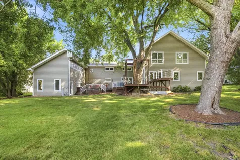 215 58TH Street Clarendon Hills IL 60514