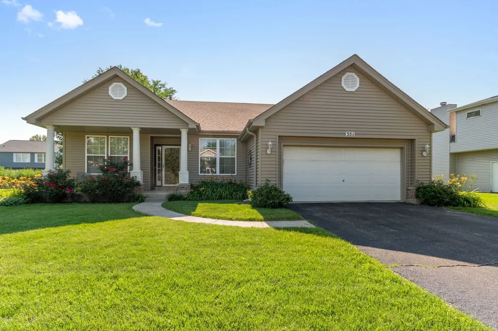 351 Pheasant Chase Drive Bolingbrook IL 60490