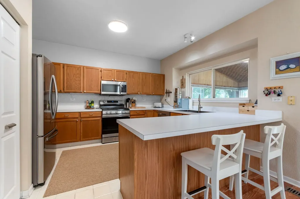 351 Pheasant Chase Drive Bolingbrook IL 60490