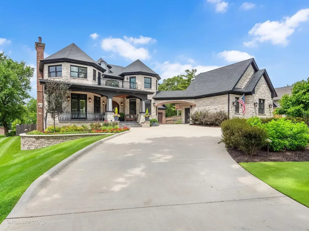 4050 Sterling Road Downers Grove IL 60515