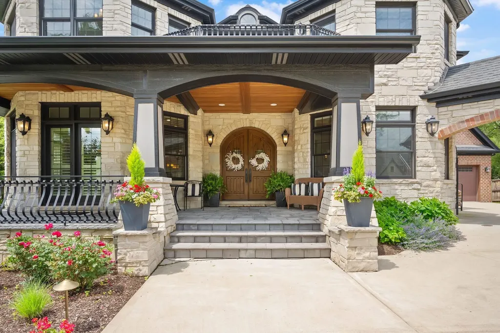 4050 Sterling Road Downers Grove IL 60515
