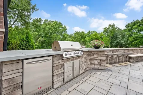 4050 Sterling Road Downers Grove IL 60515
