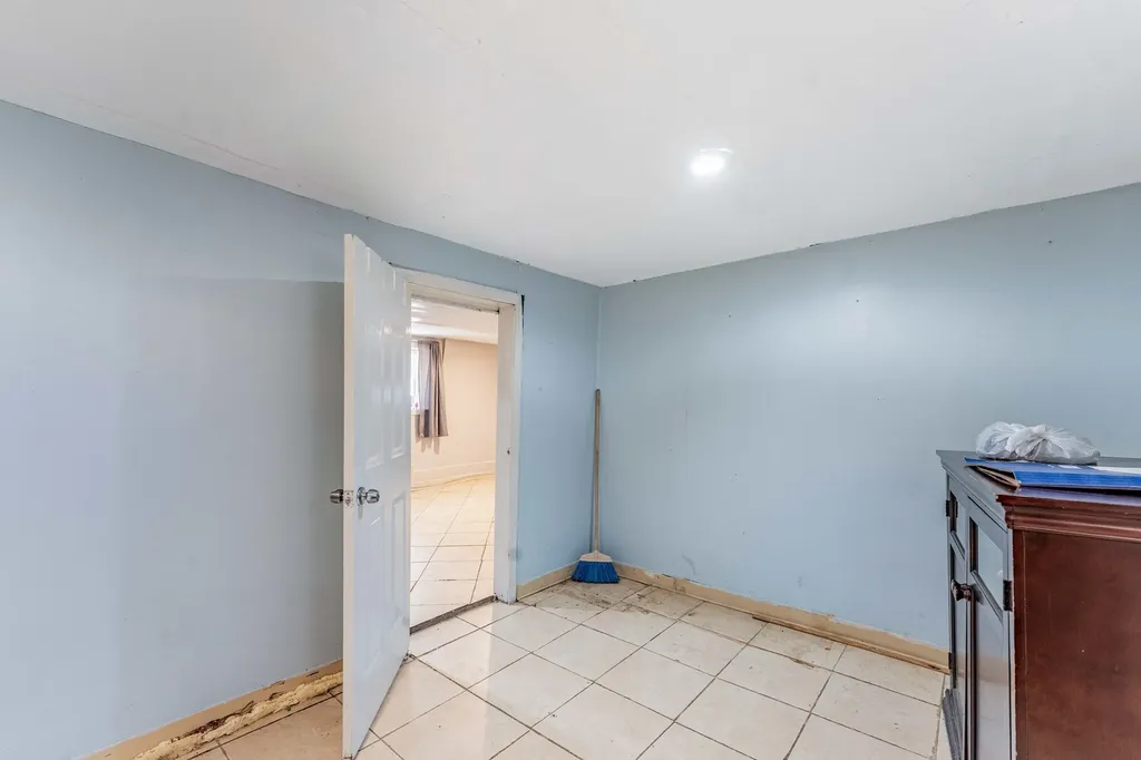 6023 South Talman Avenue Chicago IL 60629
