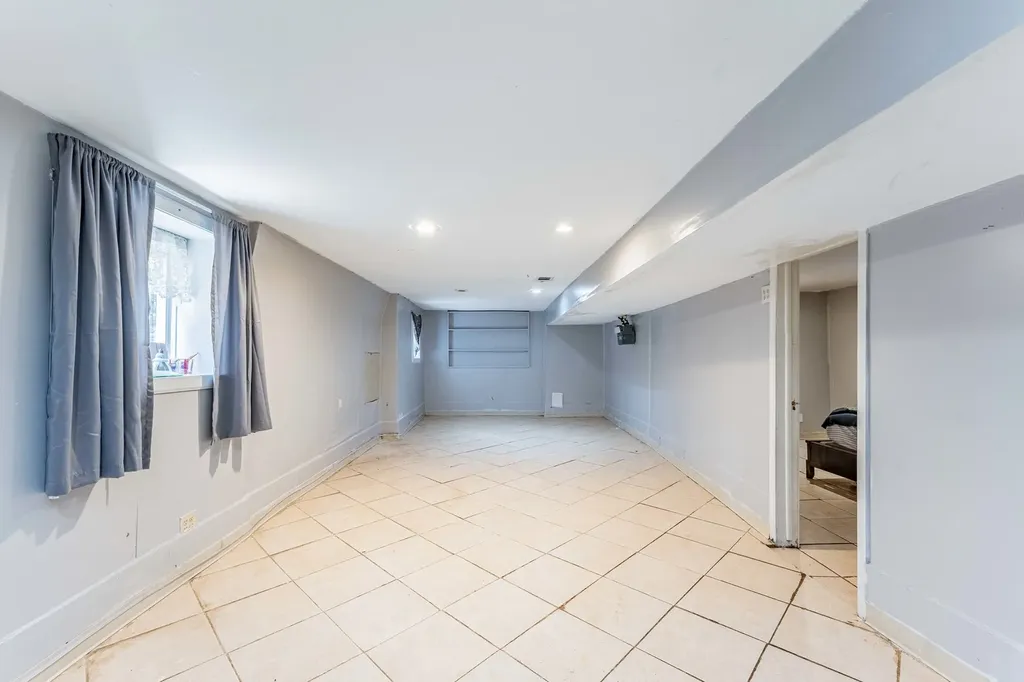 6023 South Talman Avenue Chicago IL 60629