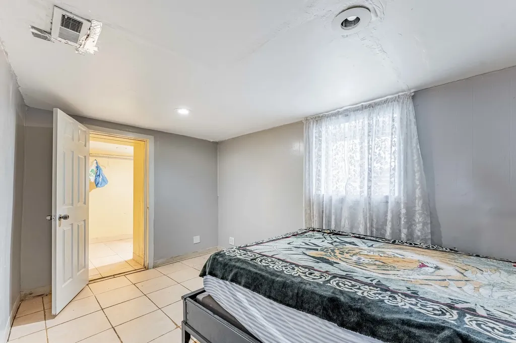6023 South Talman Avenue Chicago IL 60629