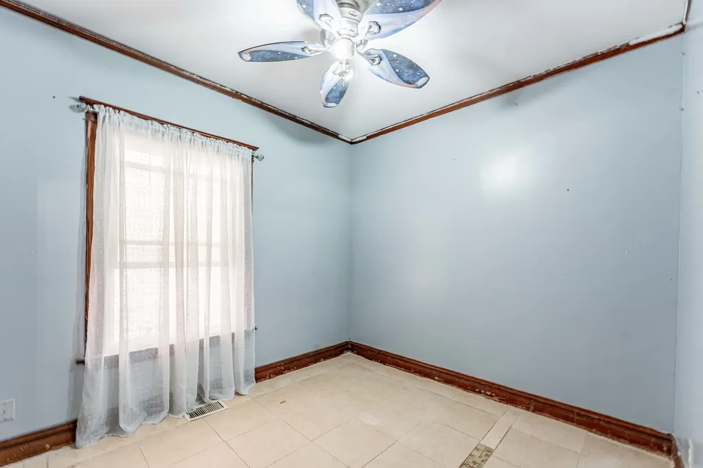 6023 South Talman Avenue Chicago IL 60629