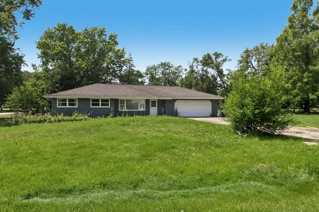 2N418 Amy Avenue Glen Ellyn IL 60137
