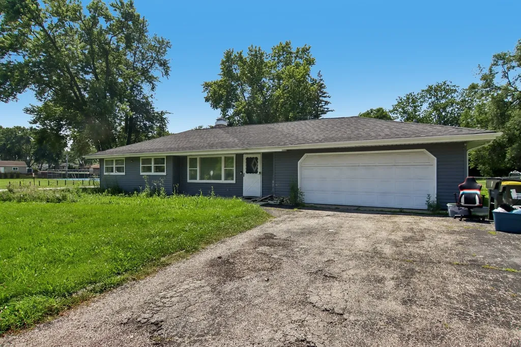 2N418 Amy Avenue Glen Ellyn IL 60137