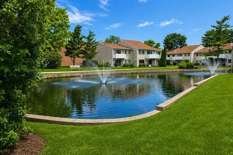 1009 Bayside Drive Palatine IL 60074