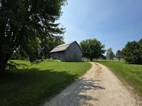 3844 North Il Route 23 Sheridan IL 60551