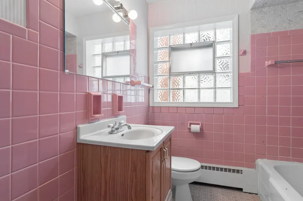 8254 West Forest Preserve Avenue Chicago IL 60634