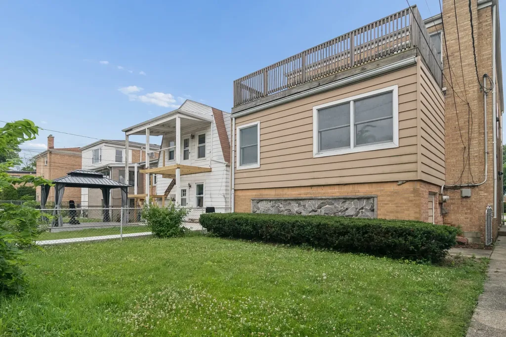 8254 West Forest Preserve Avenue Chicago IL 60634