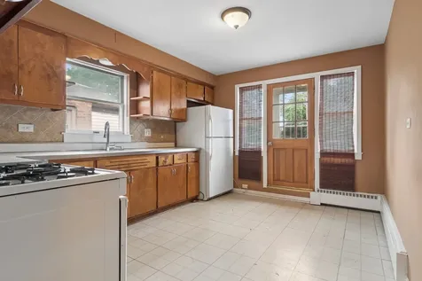 8254 West Forest Preserve Avenue Chicago IL 60634