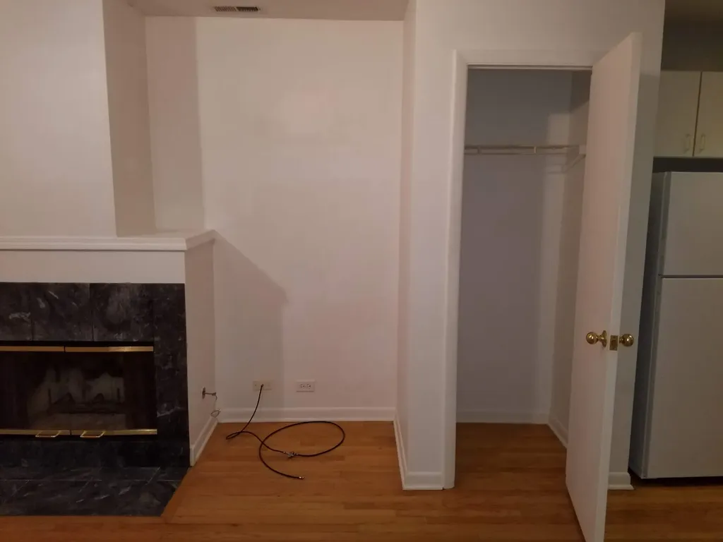 1507 West George Street Chicago IL 60657