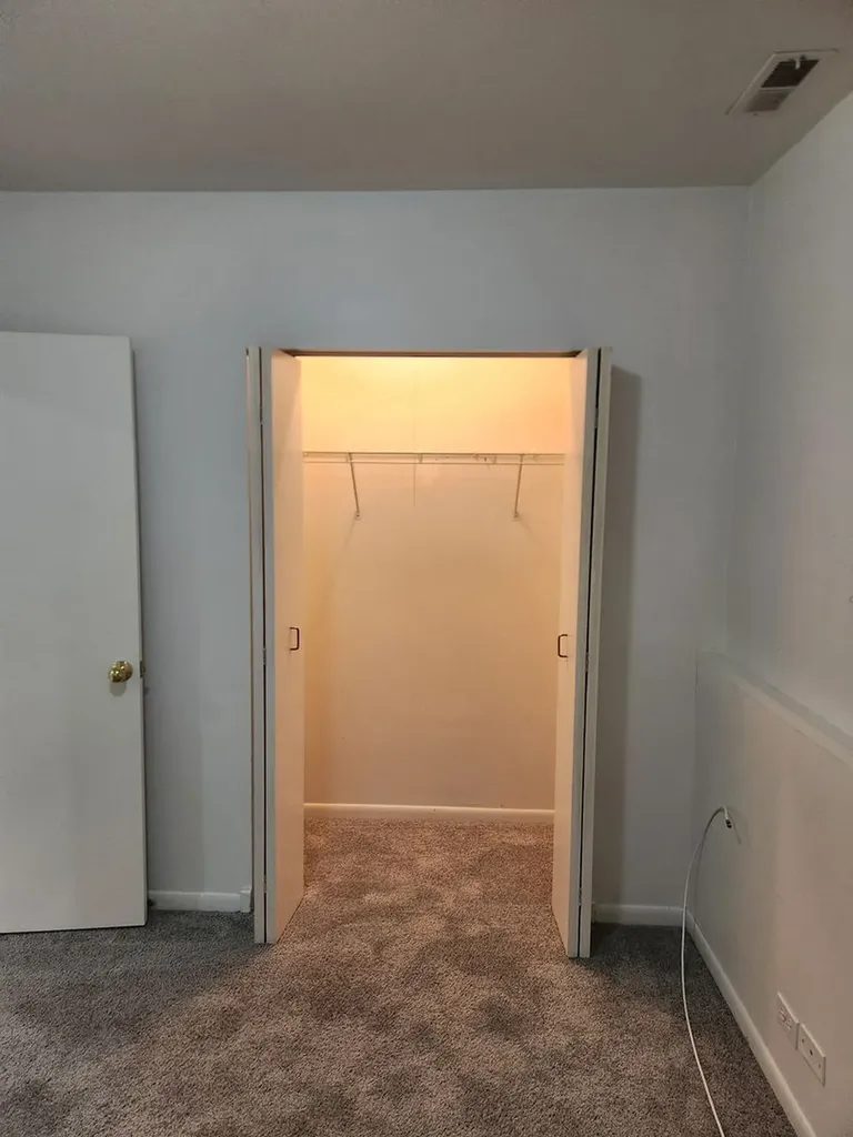 1507 West George Street Chicago IL 60657