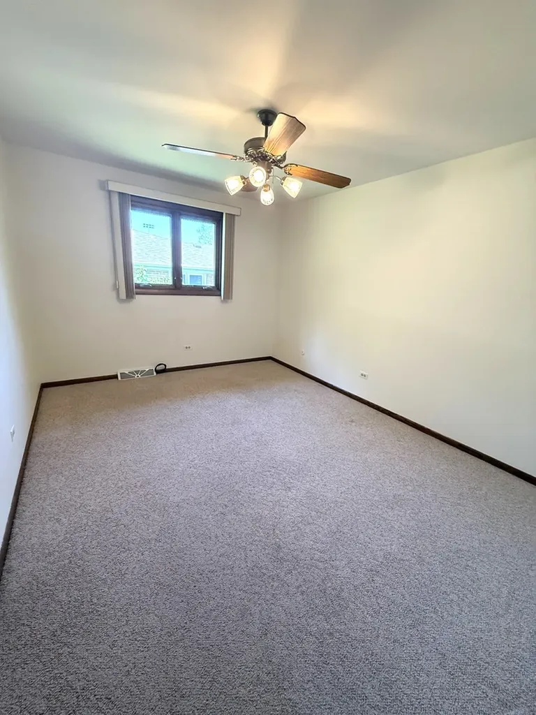 8733 Golfview Drive Orland Park IL 60462
