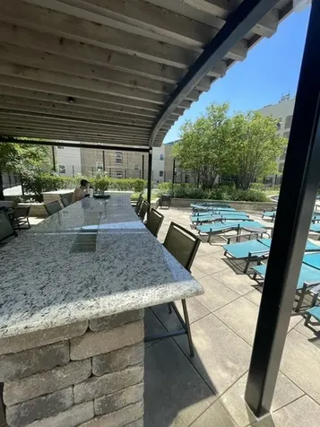 3930 North Pine Grove Avenue Chicago IL 60613