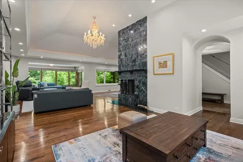 310 Linden Park Place Highland Park IL 60035