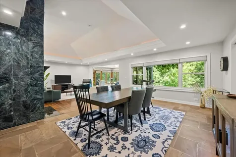 310 Linden Park Place Highland Park IL 60035