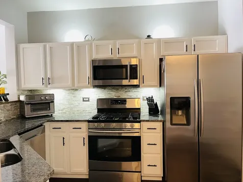 1385 Redbridge Court Grayslake IL 60030