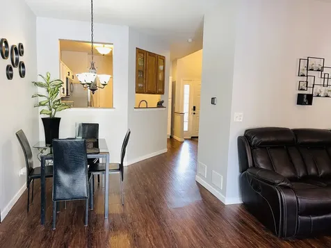 1385 Redbridge Court Grayslake IL 60030
