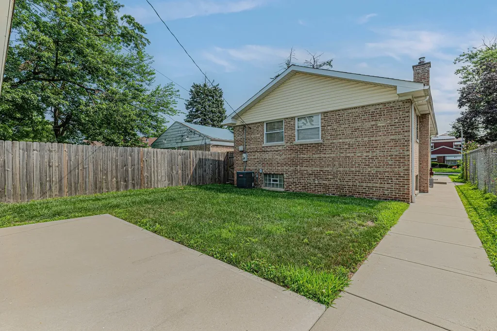 12832 South Sangamon Street Chicago IL 60643
