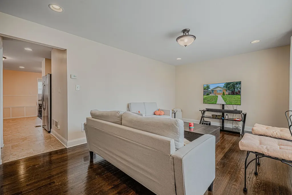 12832 South Sangamon Street Chicago IL 60643