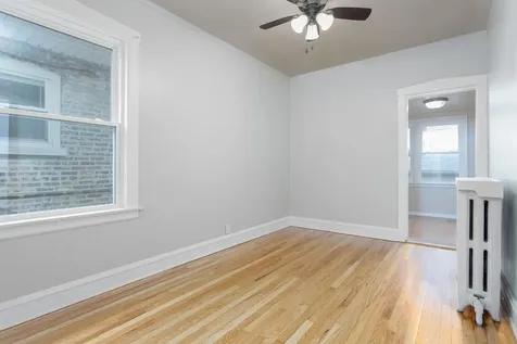5132 West Parker Avenue Chicago IL 60639