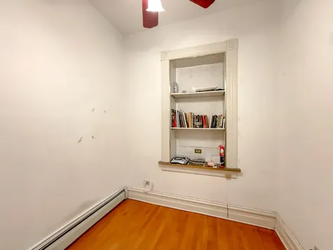 2823 West Shakespeare Avenue Chicago IL 60647