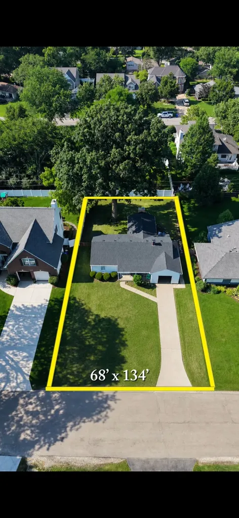 615 Wakeman Avenue Wheaton IL 60187