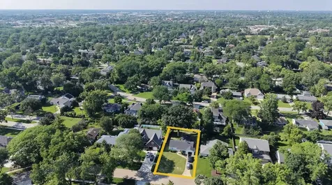 615 Wakeman Avenue Wheaton IL 60187