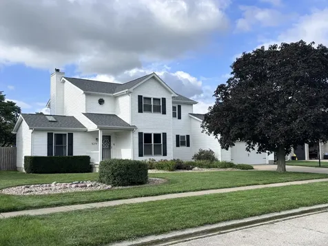 529 Gatlinburg Drive Chatham IL 62629