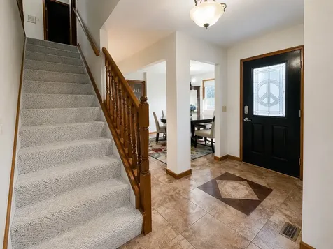 529 Gatlinburg Drive Chatham IL 62629
