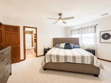 529 Gatlinburg Drive Chatham IL 62629