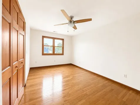 529 Gatlinburg Drive Chatham IL 62629