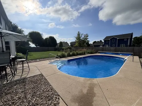 529 Gatlinburg Drive Chatham IL 62629
