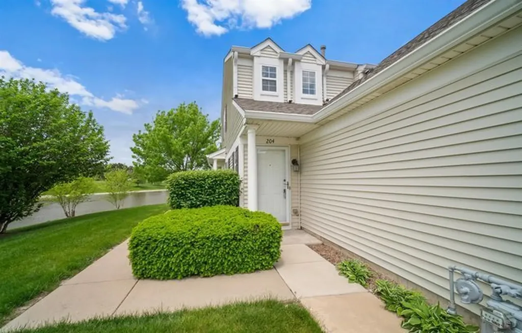 2503 Sheehan Drive Naperville IL 60564