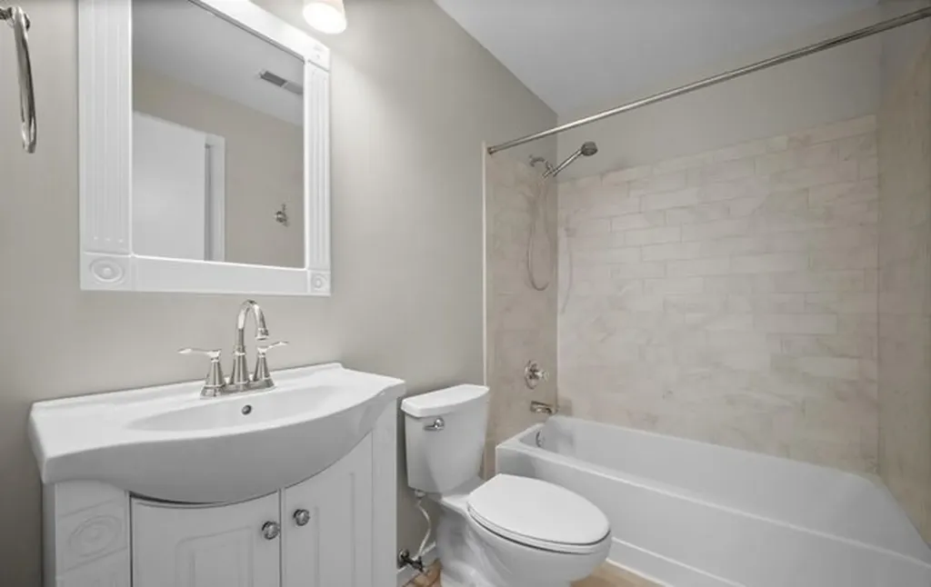 2503 Sheehan Drive Naperville IL 60564