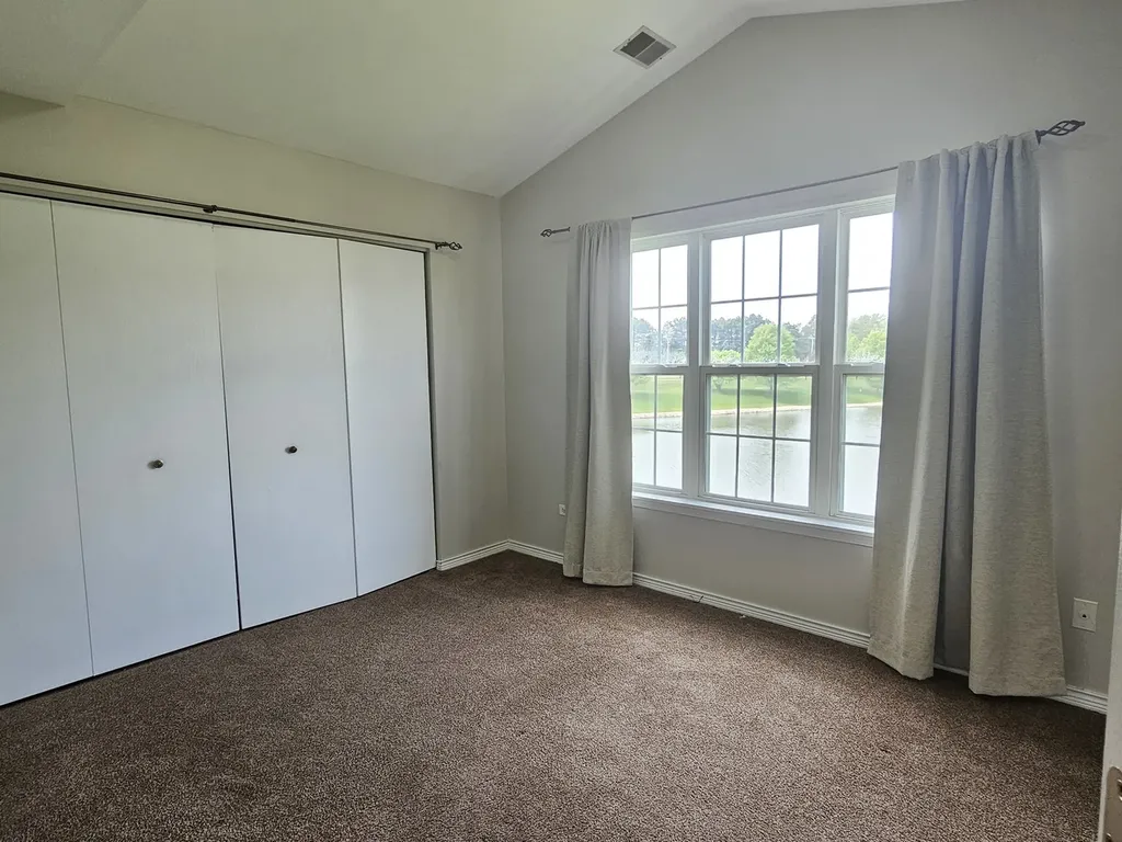 2503 Sheehan Drive Naperville IL 60564