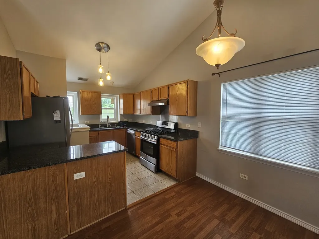 2503 Sheehan Drive Naperville IL 60564