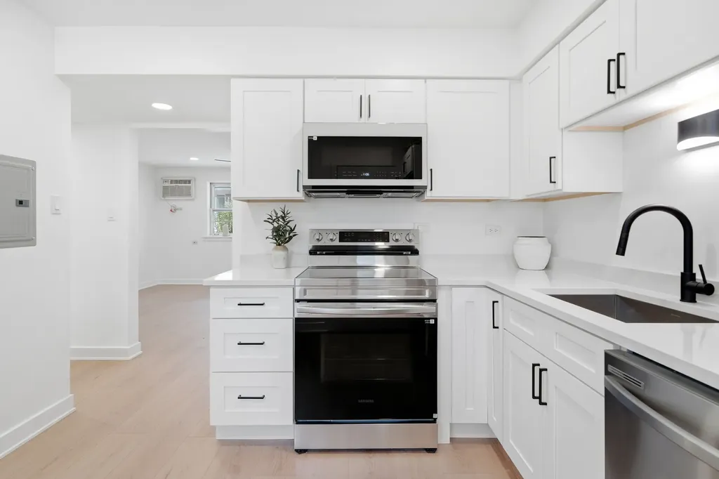 2000 Parkside Drive Park Ridge IL 60068