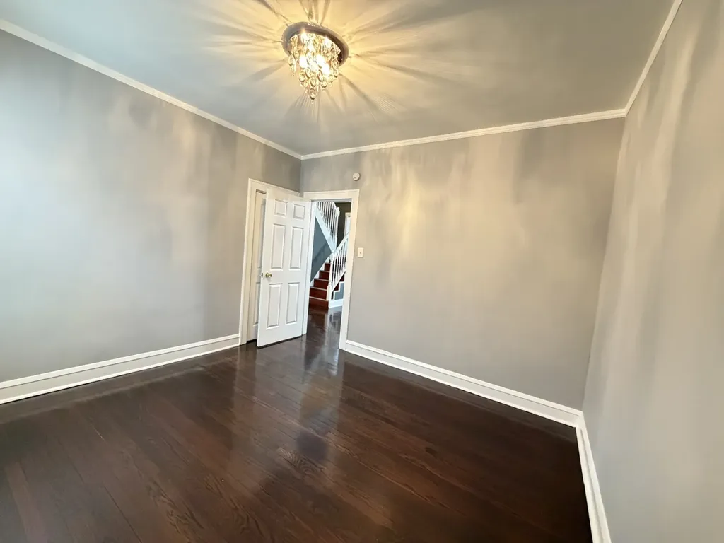 6035 South Campbell Avenue Chicago IL 60629