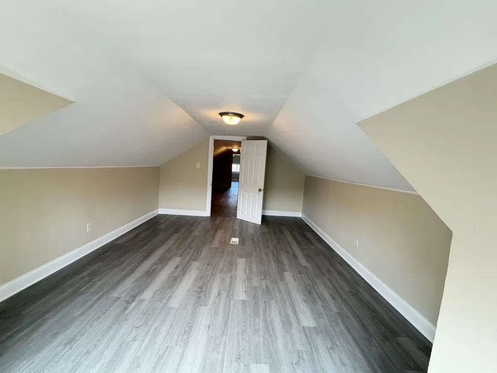 6035 South Campbell Avenue Chicago IL 60629