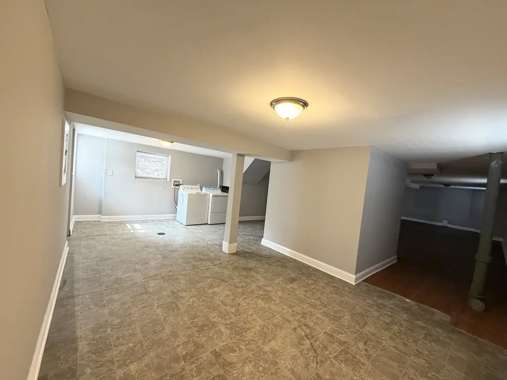 6035 South Campbell Avenue Chicago IL 60629