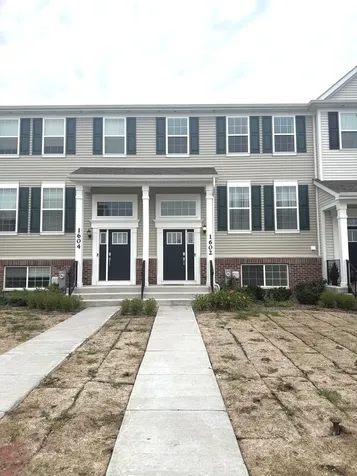 1602 Neubauer Circle Lindenhurst IL 60046