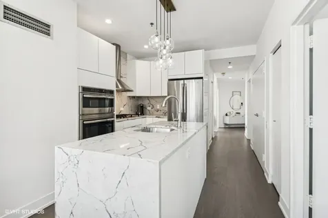 510 West Erie Street Chicago IL 60654